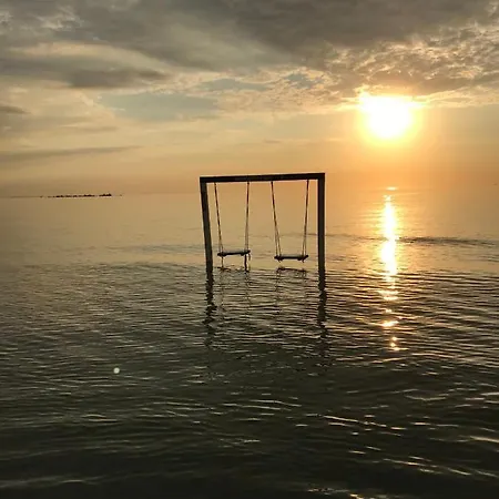 La Eluta Cazino Lägenhet *