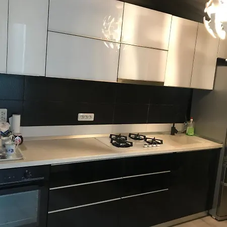 Lägenhet La Eluta Cazino *